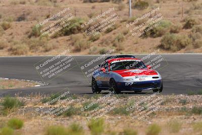 media/Jun-01-2025-CalClub SCCA (Sun) [[eae223c5dd]]/Group 5/Qualifying/